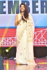 Padi Padi Leche Manasu Movie Pre Release Event